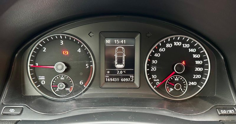 VOLKSWAGEN GOLF VI PLUS 1.6 TDI 105 STYLE