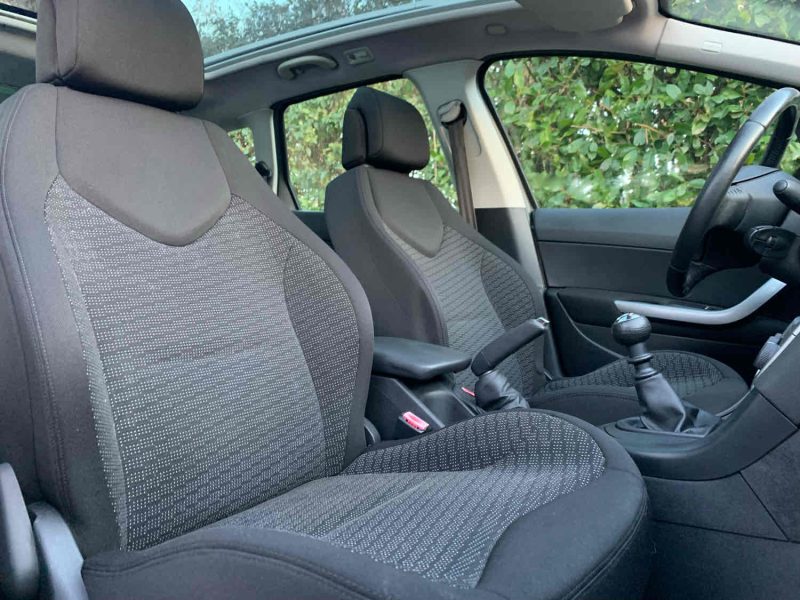 PEUGEOT 308 20091.6 HDI 