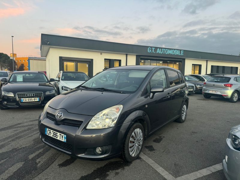 TOYOTA COROLLA VERSO 2008