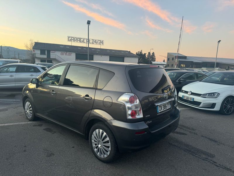 TOYOTA COROLLA VERSO 2008