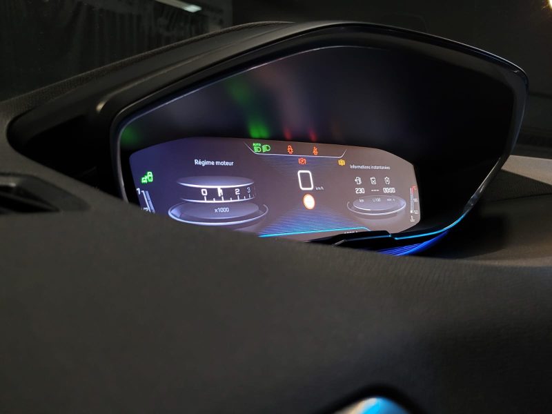 PEUGEOT 5008 1.2 PURETECH 130cv ALLURE 