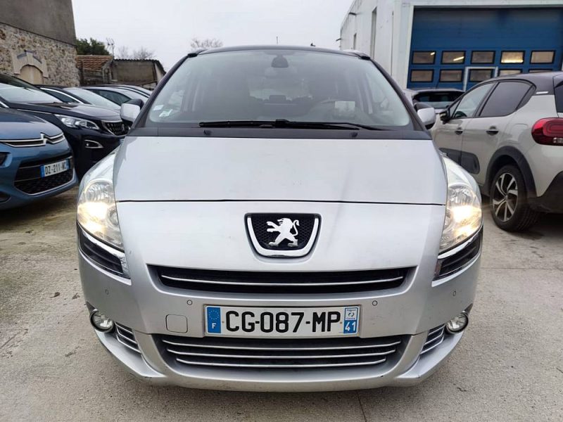 PEUGEOT 5008 Style 7pl 1.6 HDi 112ch