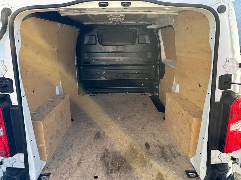 PEUGEOT EXPERT 1.5 BLUEHDI 100 L1H1 2020