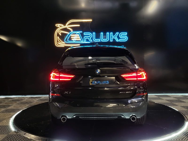 BMW X1 xDrive 20 d 190Cv PACK M / TOIT OUVRANT + SIEGES CHAUFFANTS + CAMERA RECUL / 