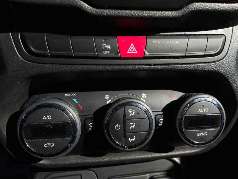 JEEP RENEGADE 1.6L MULTIJET S&S 120CH BROOKLYN EDITION GARANTIE 6 MOIS