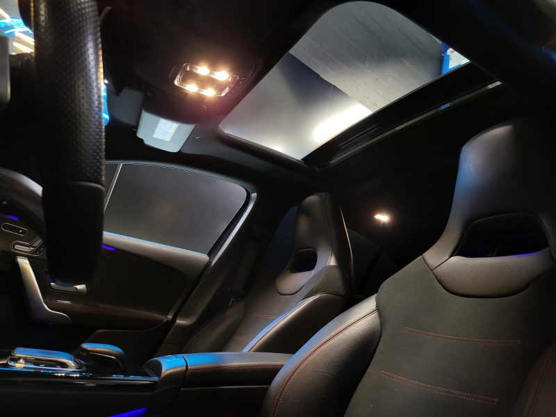 MERCEDES CLASSE A 200 163cv AMG LINE / SUIVI COMPLET MERCEDES / SIEGES ELECTRIQUES / TOIT OUVRANT / 