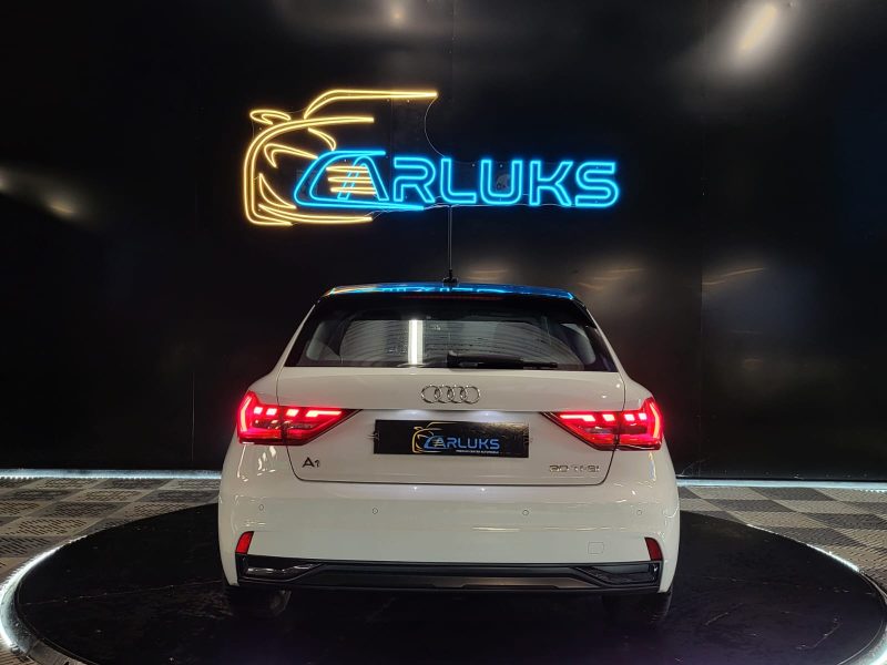 AUDI A1 30 TFSI 116cv DESIGN LUXE / SIEGES CHAUFFANTS + CARPLAY + CAMERA DE RECUL + VIRTUAL COCKPIT 