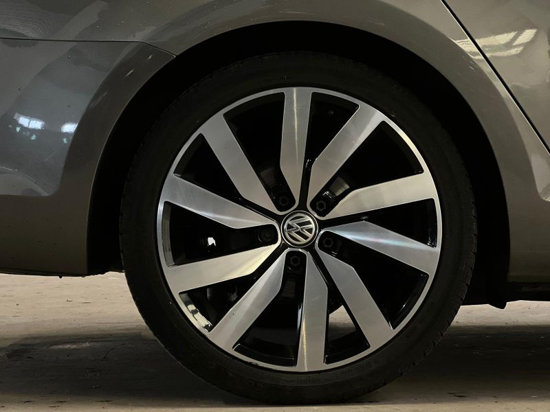 VOLKSWAGEN GOLF VII Variant 2.0 TDI 150Cv 