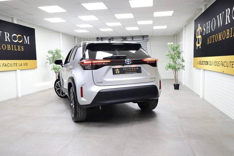 TOYOTA Yaris Cross 2022