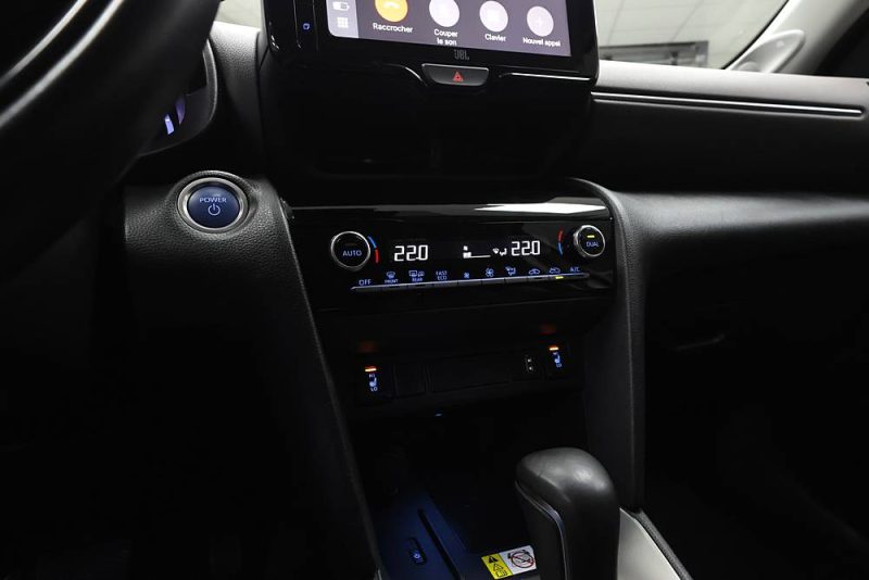 TOYOTA Yaris Cross 2022