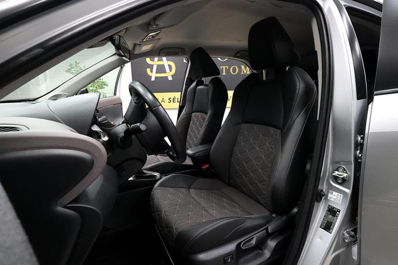 TOYOTA Yaris Cross 2022