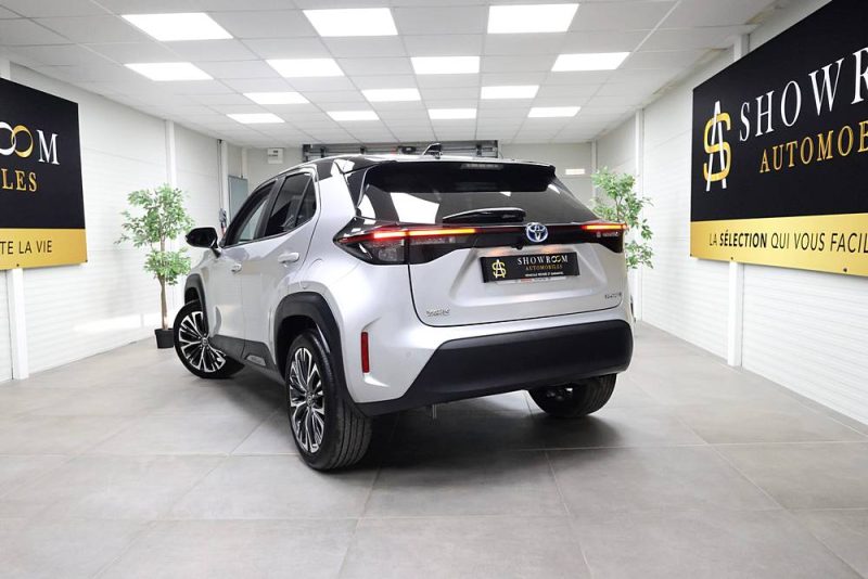 TOYOTA Yaris Cross 2022