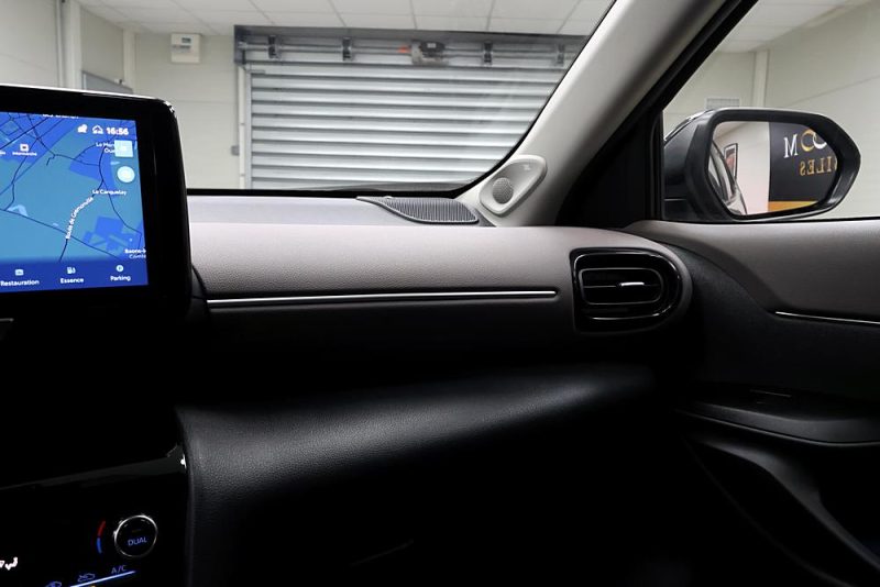 TOYOTA Yaris Cross 2022