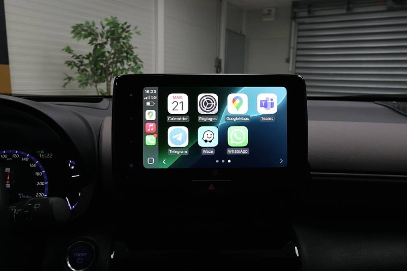 TOYOTA Yaris Cross 2022