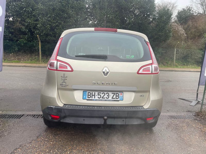 RENAULT SCÉNIC III  1.9DCI 130CV