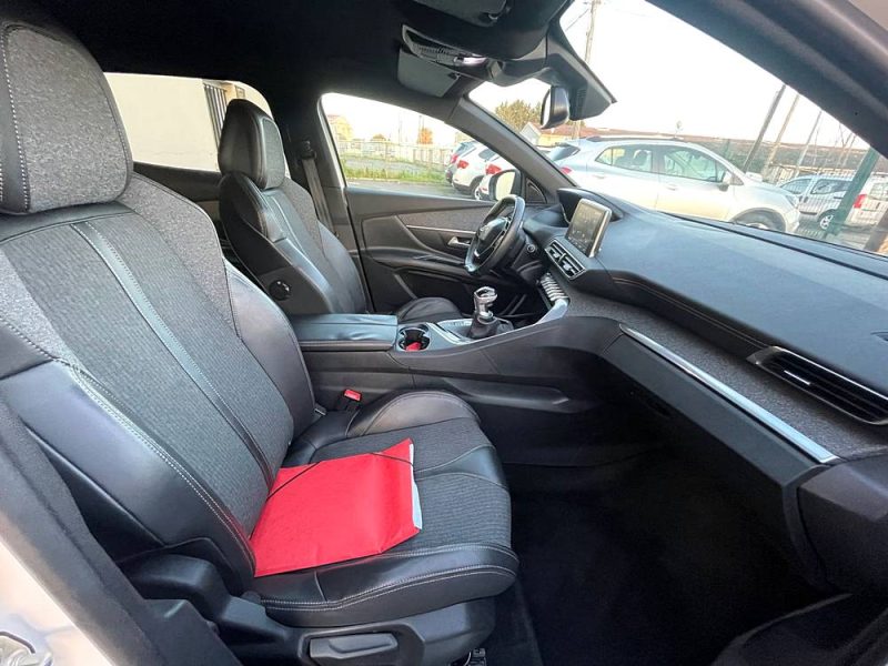 PEUGEOT 3008 2017 GT LINE