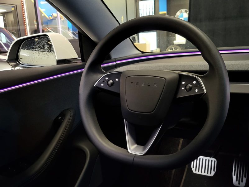 TESLA MODEL 3 HIGHLAND 283cv PROPULSION / SIEGES ELECTRIQUES / VOLANT CHAUFFANT / CAMERA 360° / CHA 