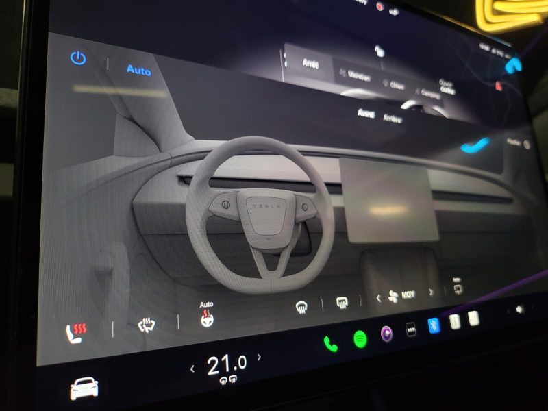 TESLA MODEL 3 HIGHLAND 283cv PROPULSION / SIEGES ELECTRIQUES / VOLANT CHAUFFANT / CAMERA 360° / CHA 