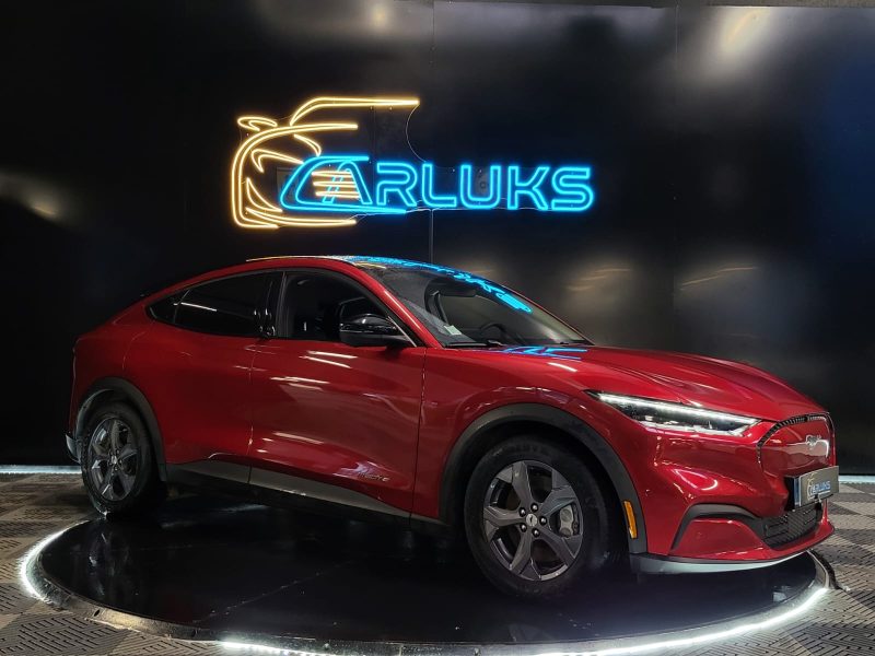 FORD MUSTANG MACH-E 269cv STANDARD RANGE PREMIUM RWD / 1ERE MAIN / PACK TECHNOLOGIQUE + / SIEGES ELE