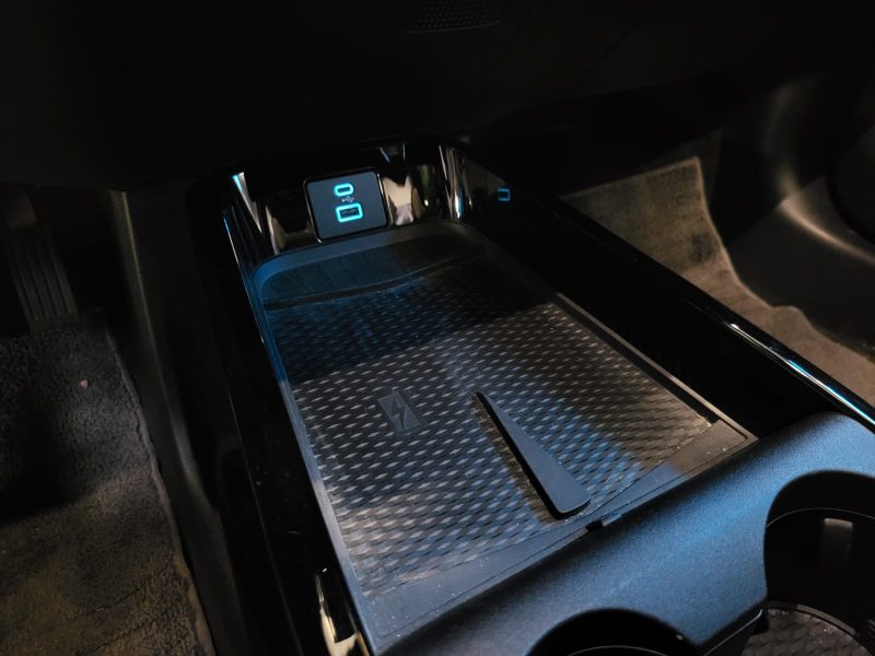 FORD MUSTANG MACH-E 269cv STANDARD RANGE PREMIUM RWD / 1ERE MAIN / PACK TECHNOLOGIQUE + / SIEGES ELE