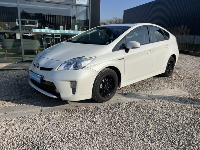 TOYOTA PRIUS Dynamic 07/2014