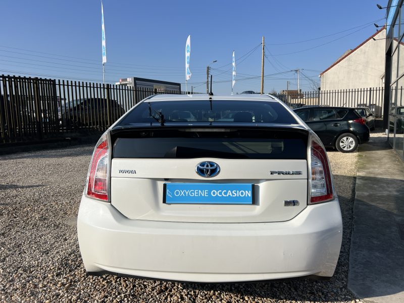 TOYOTA PRIUS Dynamic 07/2014