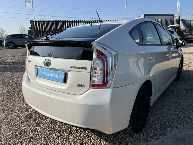 TOYOTA PRIUS Dynamic 07/2014