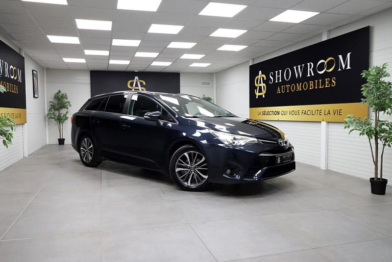 TOYOTA Avensis Touring Spt 112 D-4D - Executive