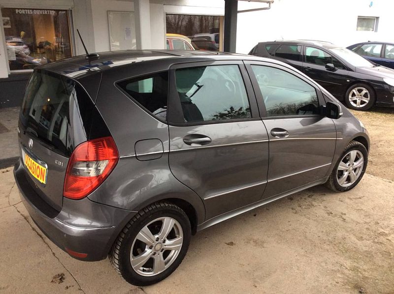 MERCEDES CLASSE A 2011