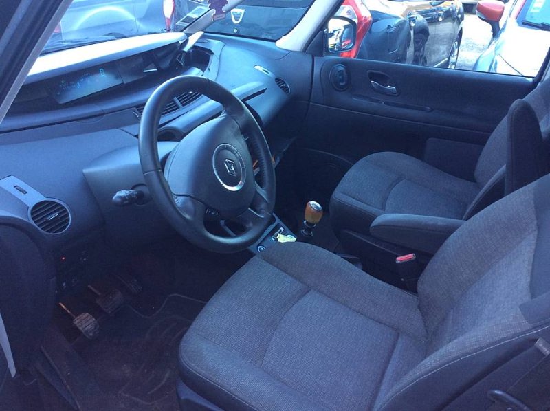 RENAULT ESPACE 2010 7 PLACES ATTELAGE