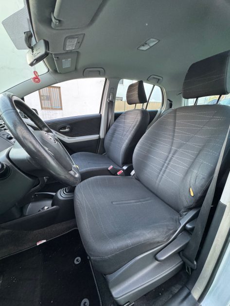 TOYOTA VITZ (_P9_) 2007