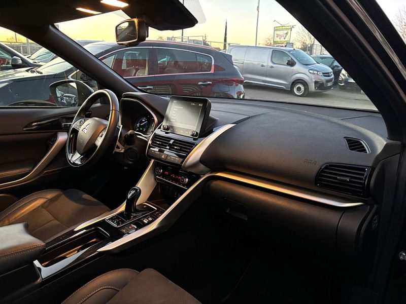 MITSUBISHI ECLIPSE CROSS 2022