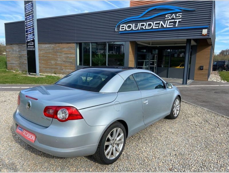 VOLKSWAGEN EOS 2.0 16S FSI 150 CARAT