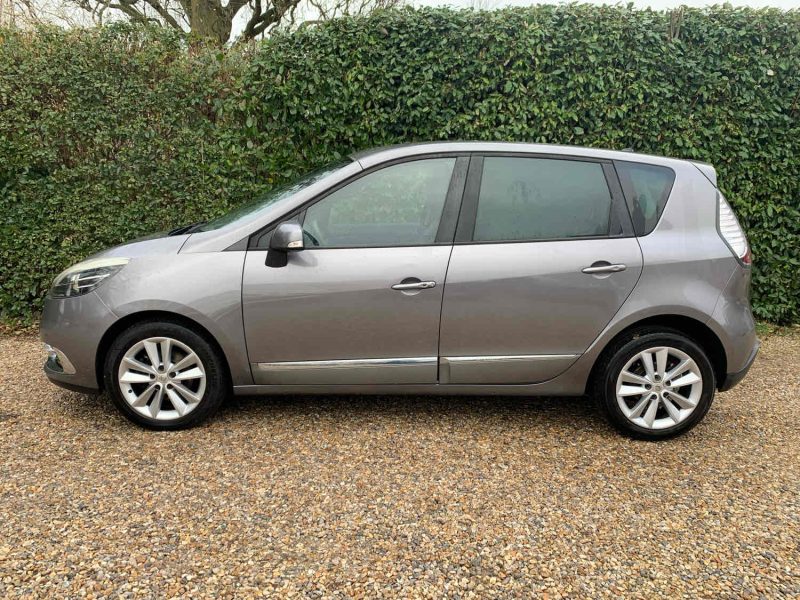 RENAULT MEGANE SCENIC 2012 1.6 DCI 