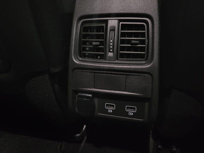 RENAULT ARKANA 1.5 143cv E-TECH SUIVI RENAULT / SIEGES ELECTRIQUES / TOIT OUVRANT / CAMERA / BOSE 