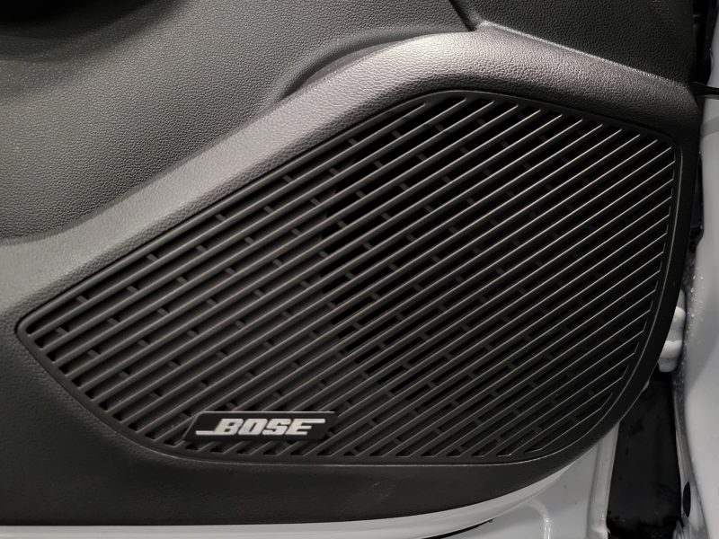 RENAULT ARKANA 1.5 143cv E-TECH SUIVI RENAULT / SIEGES ELECTRIQUES / TOIT OUVRANT / CAMERA / BOSE 