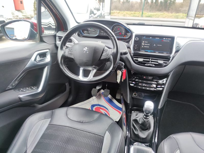 PEUGEOT 2008 Allure 1.6 BlueHDi 120ch 