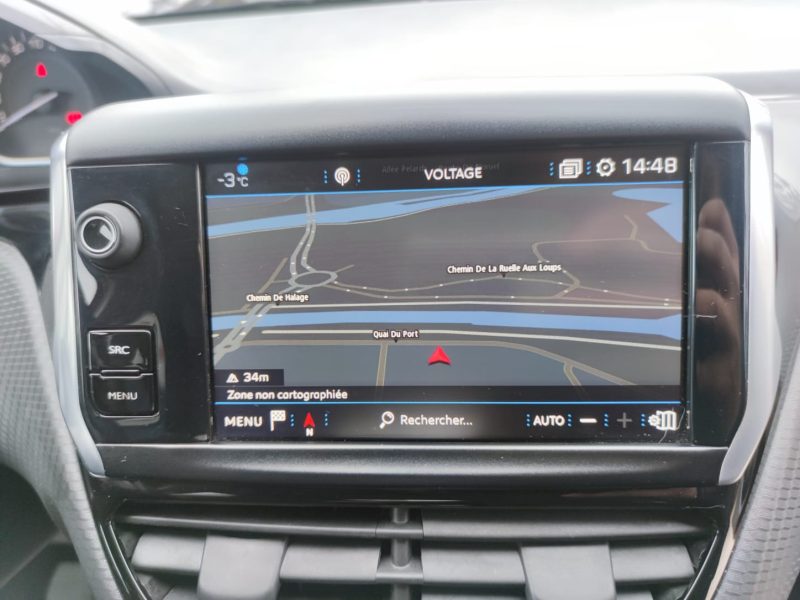 PEUGEOT 2008 Allure 1.6 BlueHDi 120ch 