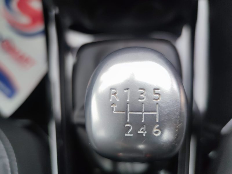 PEUGEOT 2008 Allure 1.6 BlueHDi 120ch 