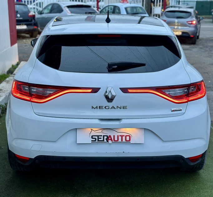 RENAULT MEGANE IV 2017