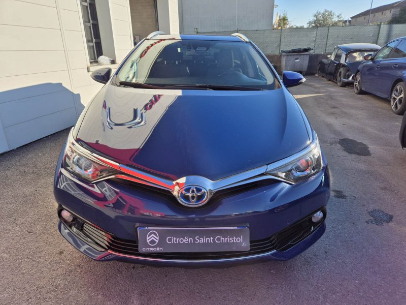 TOYOTA AURIS 2017