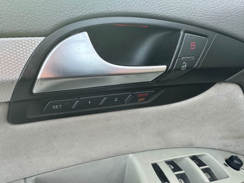 AUDI Q7 2006