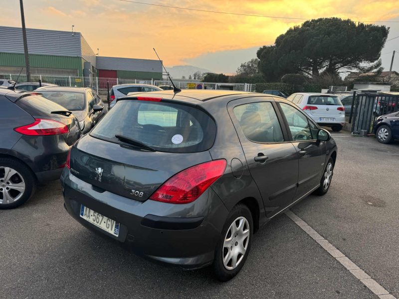 PEUGEOT 308 I 2009