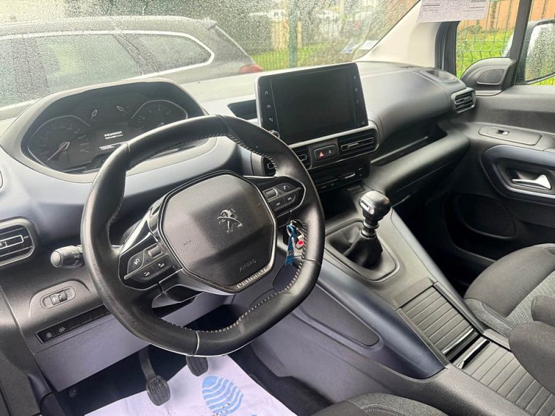 PEUGEOT RIFTER 1.5 BlueHDi 130 ALLURE 2019
