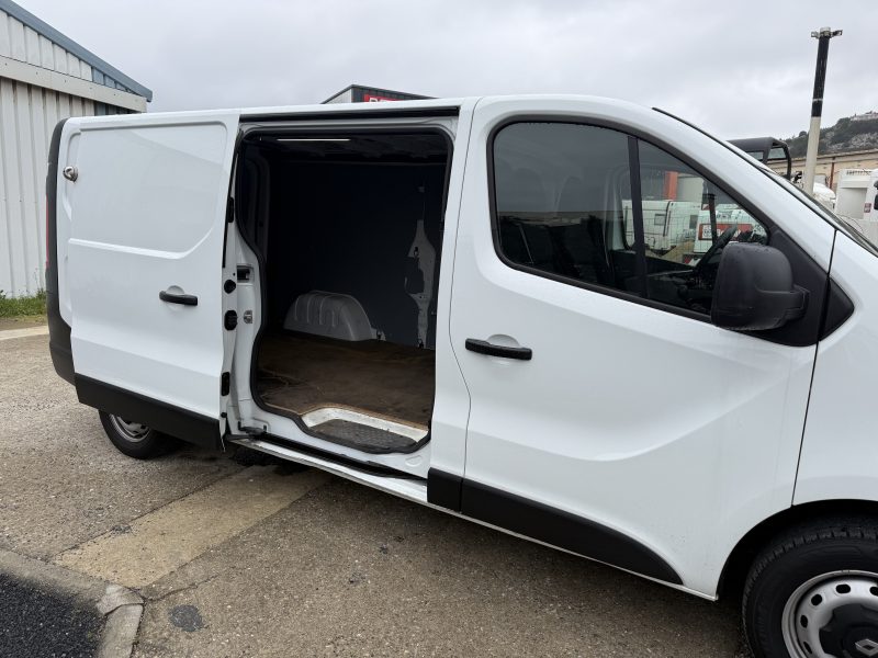 Renault  Trafic L2H1 1.6 dCi 120CH CONFORT 