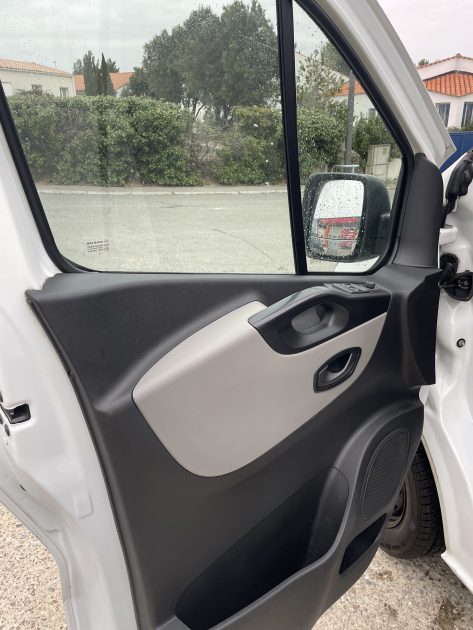 RENAULT Trafic L2H1 1,6 DCI 125 CH ENERGY GRAND CONFORT