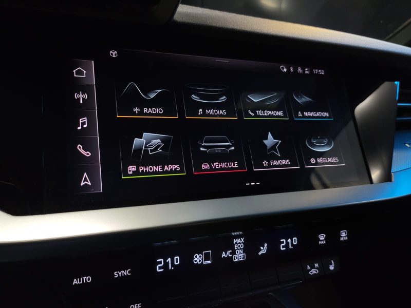 AUDI A3 SPORTBACK 2.0 40 TDi 200cv TURBO QUATTRO S-LINE VIRTUAL COCKPIT / KEYLESS / SIEGES CHAUF