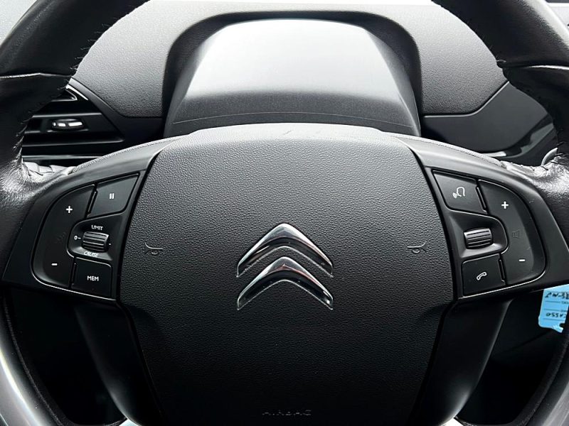 CITROEN C4 PICASSO II FEEL 1.2 130 ECRAN TACTILE VIRTUAL COCKPIT TOIT PANO CRIT AIR 1 Garantie 1 an