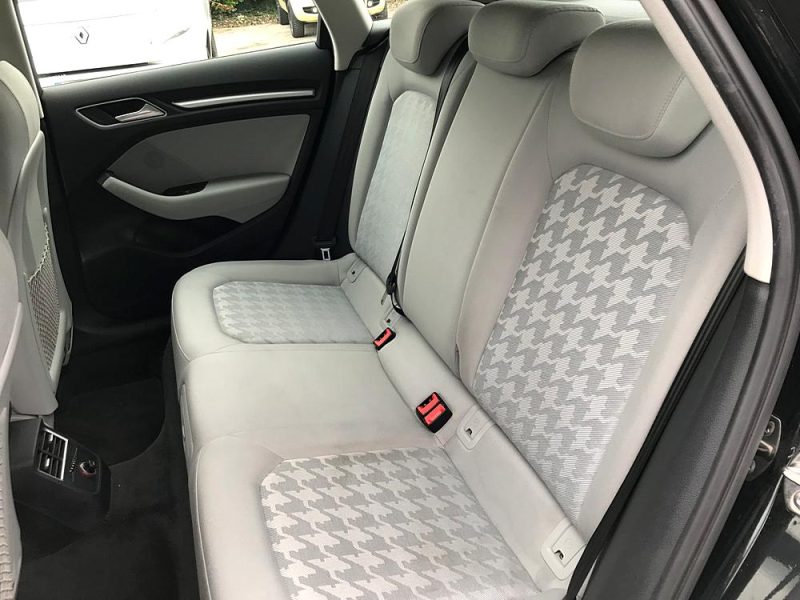 AUDI A3 Sportback III - 2.0 TDi 150cv Business S&S S-TRONIC 6 - GARANTIE 6 MOIS