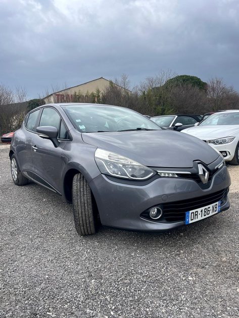 RENAULT CLIO 4 0.9i TCE 90 TREND 2015